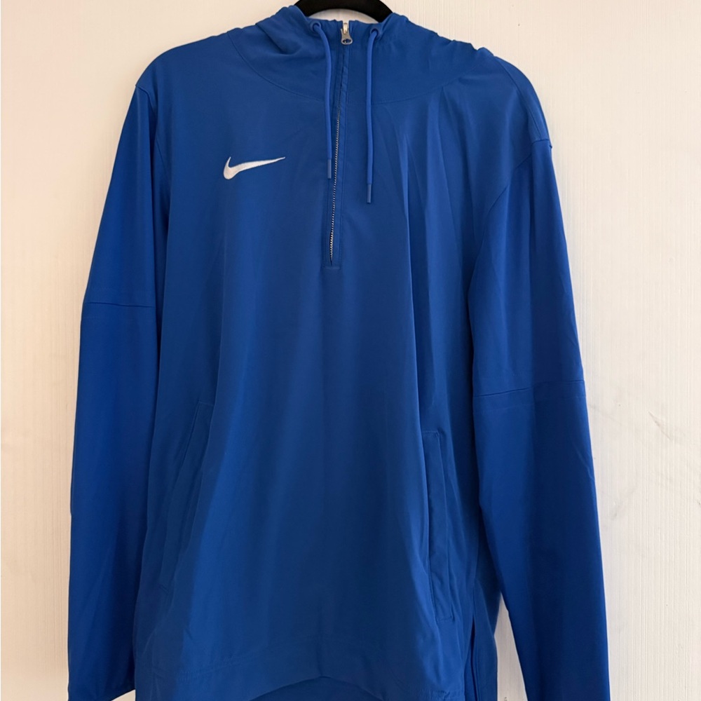Nike Men's Royal Blue Windbreaker